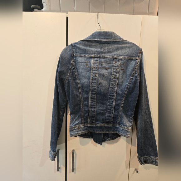 Jean Jacket - Picture 2 of 3
